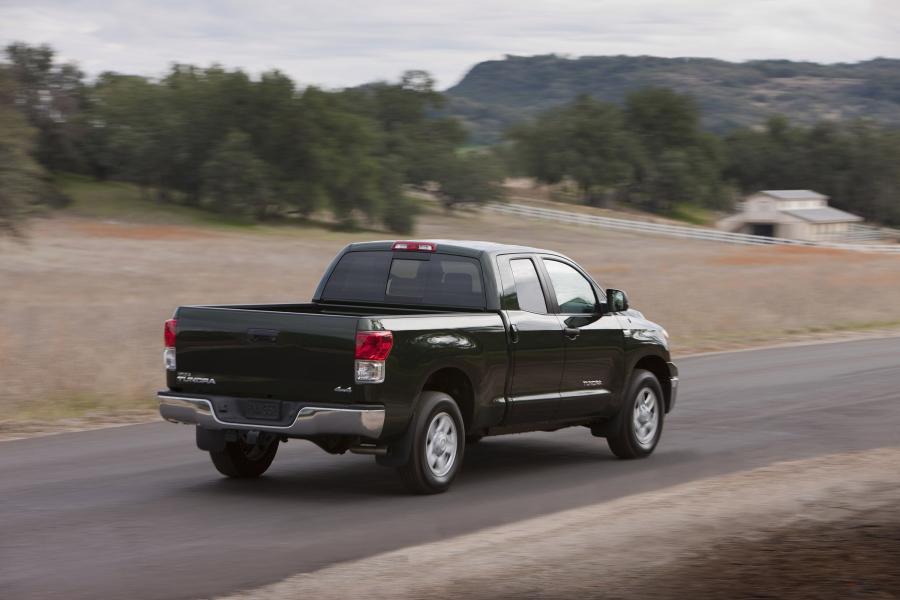  Toyota Tundra Double Cab 2010 года  (фото 19 из 30)